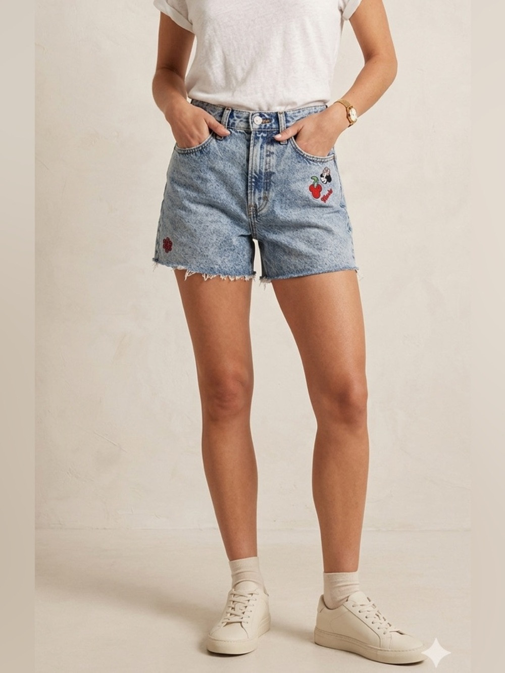 Old Navy x Disney Minnie Mouse OG Straight High-Rise Denim Shorts | Poshmark