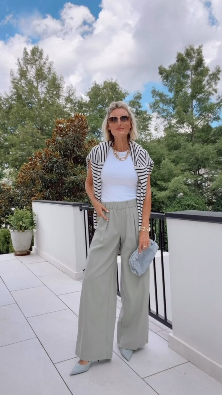Some great chic and comfy finds! Wearing S in tank and XS in pants. These are such affordable pieces too!

Loverly grey, Amazon fashion finds, Target women’s clothing, affordable transitional fall outfits

#LTKootd #LTKSeasonal