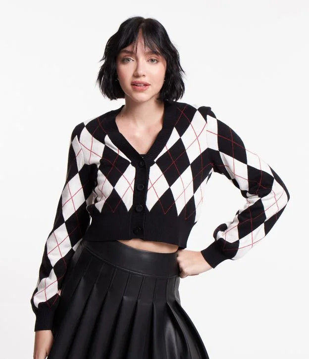 Cardigan em Tricô Xadrez Argyle e Botões Preto | Renner (BR)