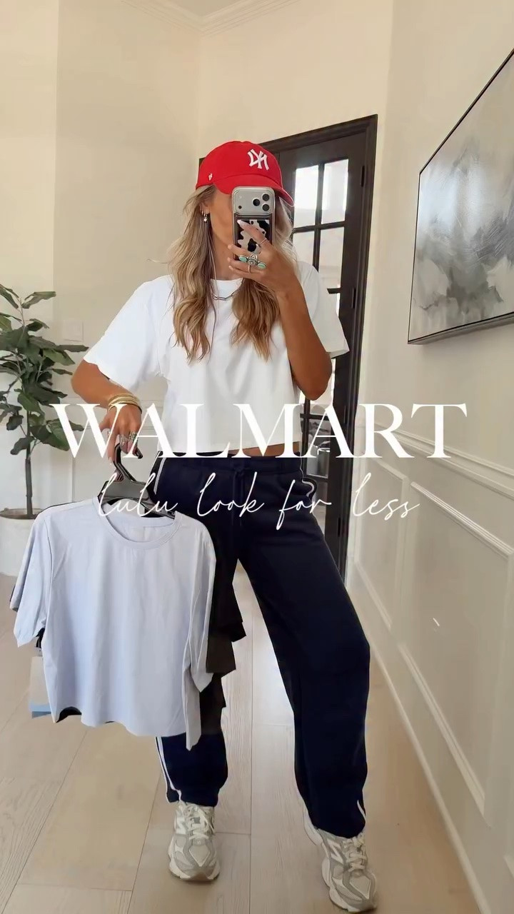 🤍Walmart Lulu looks for less!! These tees are perfect!! 

Wearing size S/ my tts
5’5” | 120ish lbs | size 4 (27)