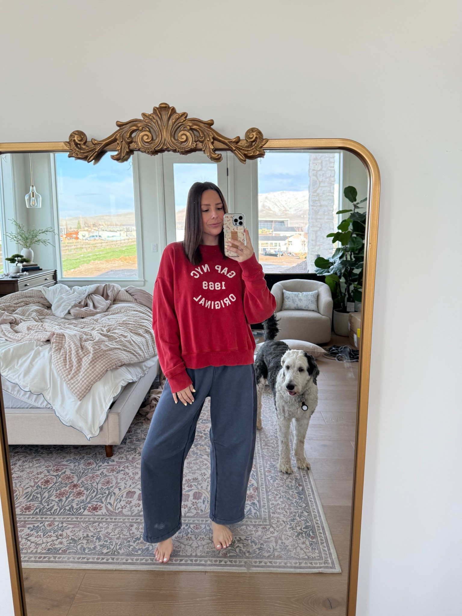 Size XL in the top and size small in bottoms!