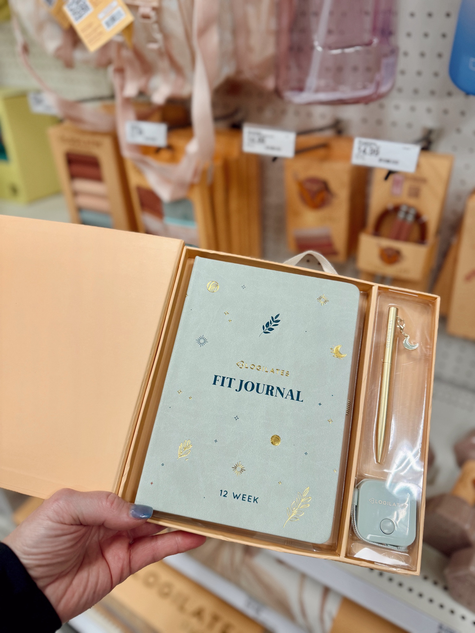 Fitness Journal + Blogilates fitness gear 

Fit journal 
Wellness 
Macro tracker
Grocery tracker
Guided journal 

#LTKActive #LTKHome #LTKFitness