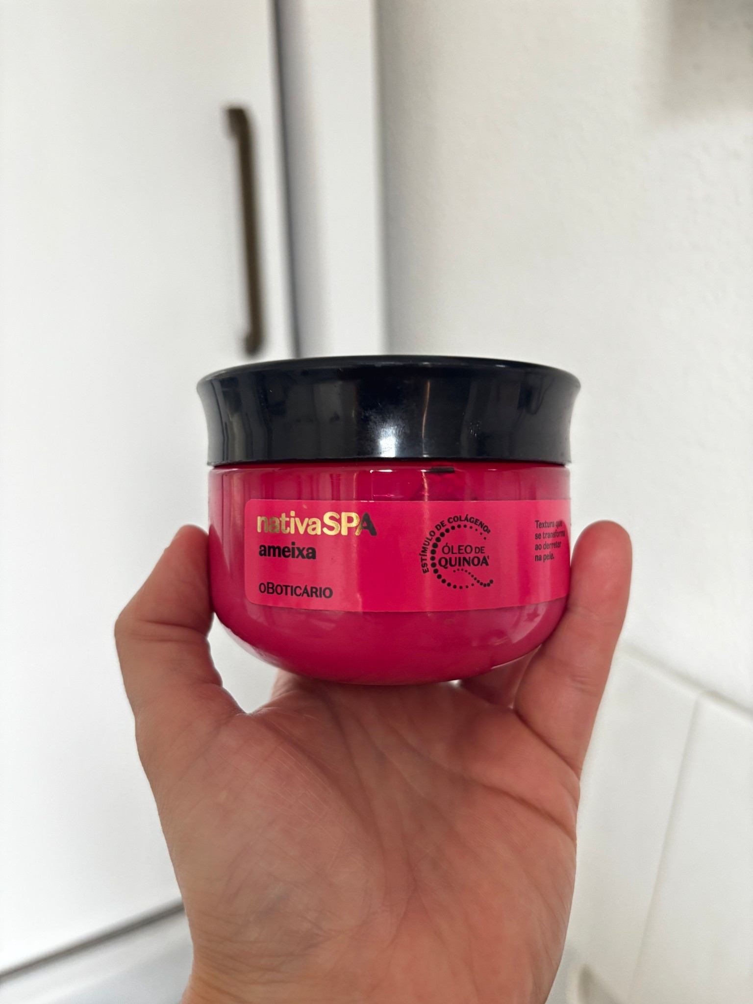 Já usaram óleo em creme?
Esse do Boticário é perfeito.

A textura, o sensorial e a fragrância são perfeitos. 

#LTKbrasil #LTKbeleza