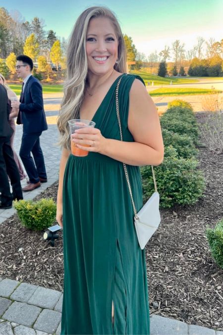 This forest green wedding guest dress is so flattering! Perfect spring wedding guest dress or outdoor wedding guest dress!

#LTKunder100 #LTKFind #LTKwedding