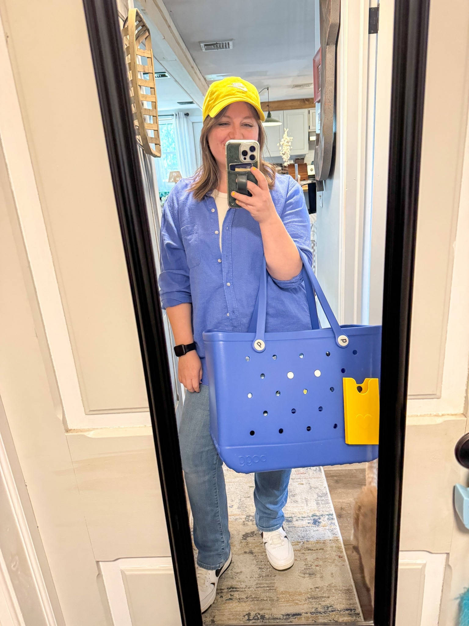 I’m not a soccer mom but I look the part. Because I am THE COOLEST soccer aunt there is. 

💙💛💙💛💙

#LTKFamily #LTKItBag #LTKStyleTip