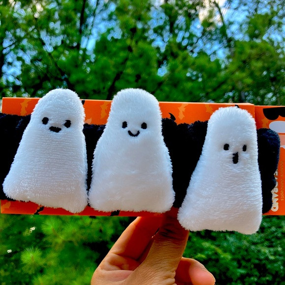 Halloween Spa Headband - Black band w/3 Little Ghosts | Poshmark
