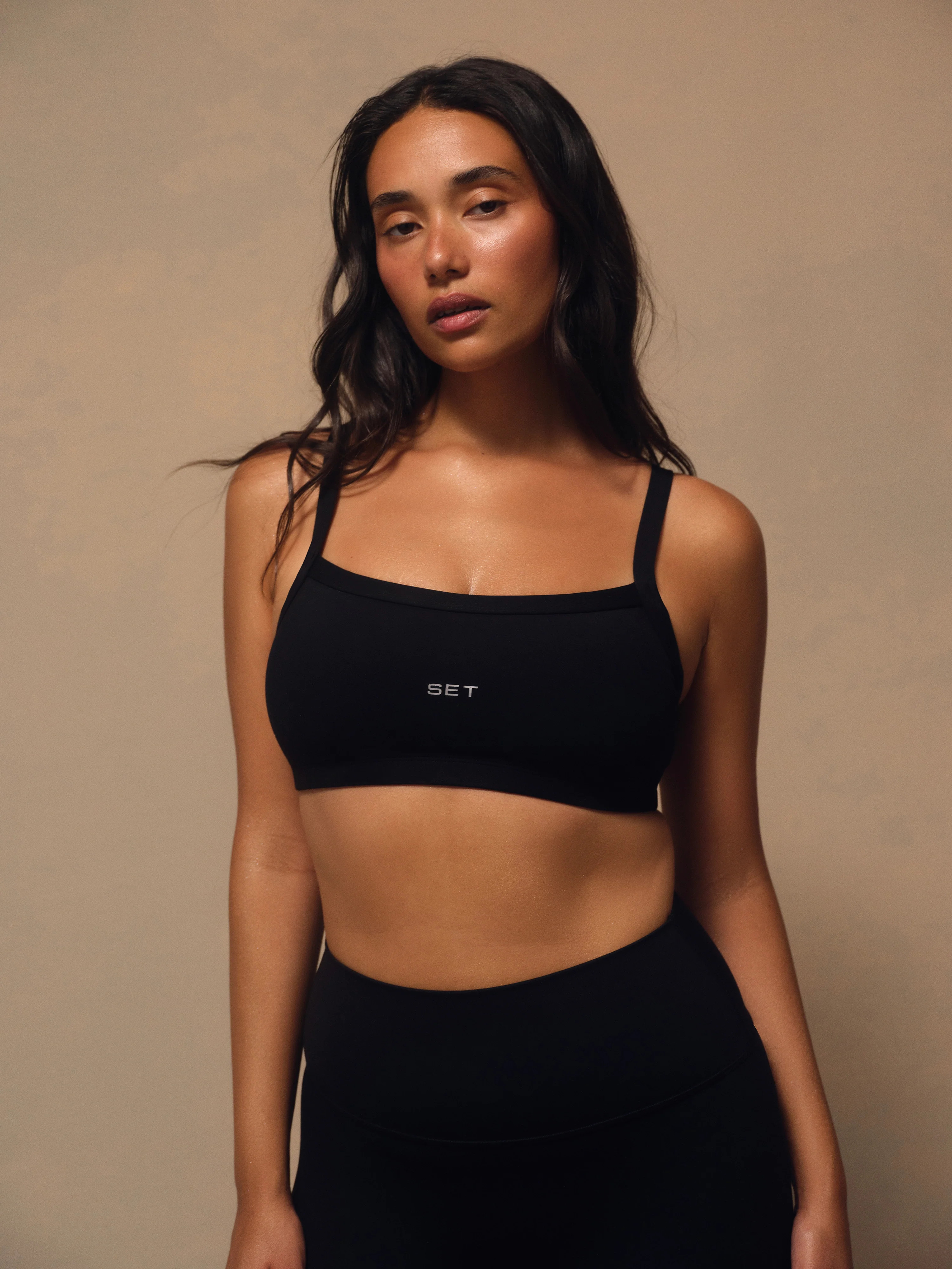 SPORTBODY\u00ae SPORTY SCOOP BRA - ONYX | SET Active