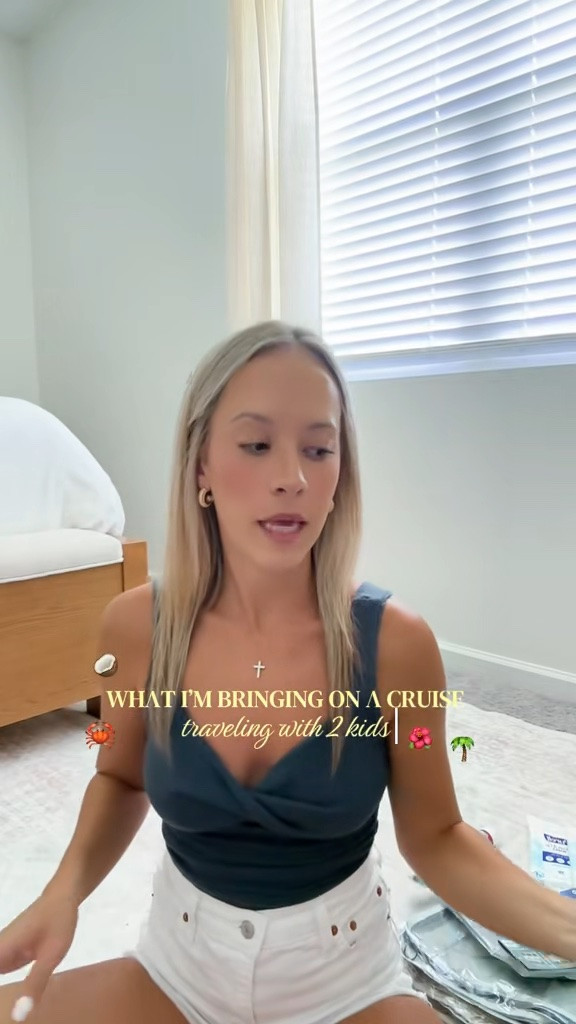CRUISE ESSENTIALS 🐬💗🐚🛳️🥳

#LTKvlog #LTKmomlife #LTKTravel