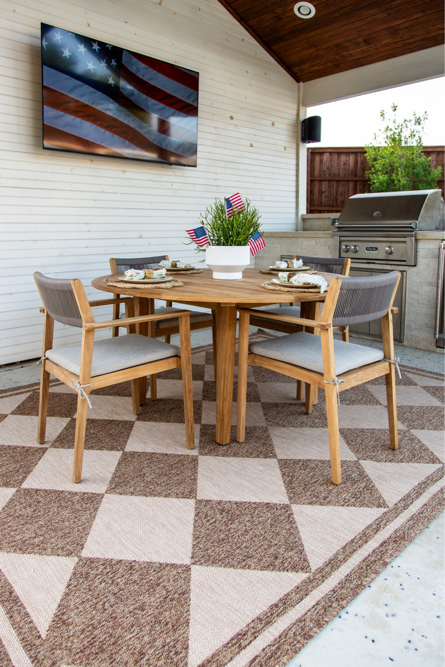 This little corner completely transformed our outdoor kitchen.
