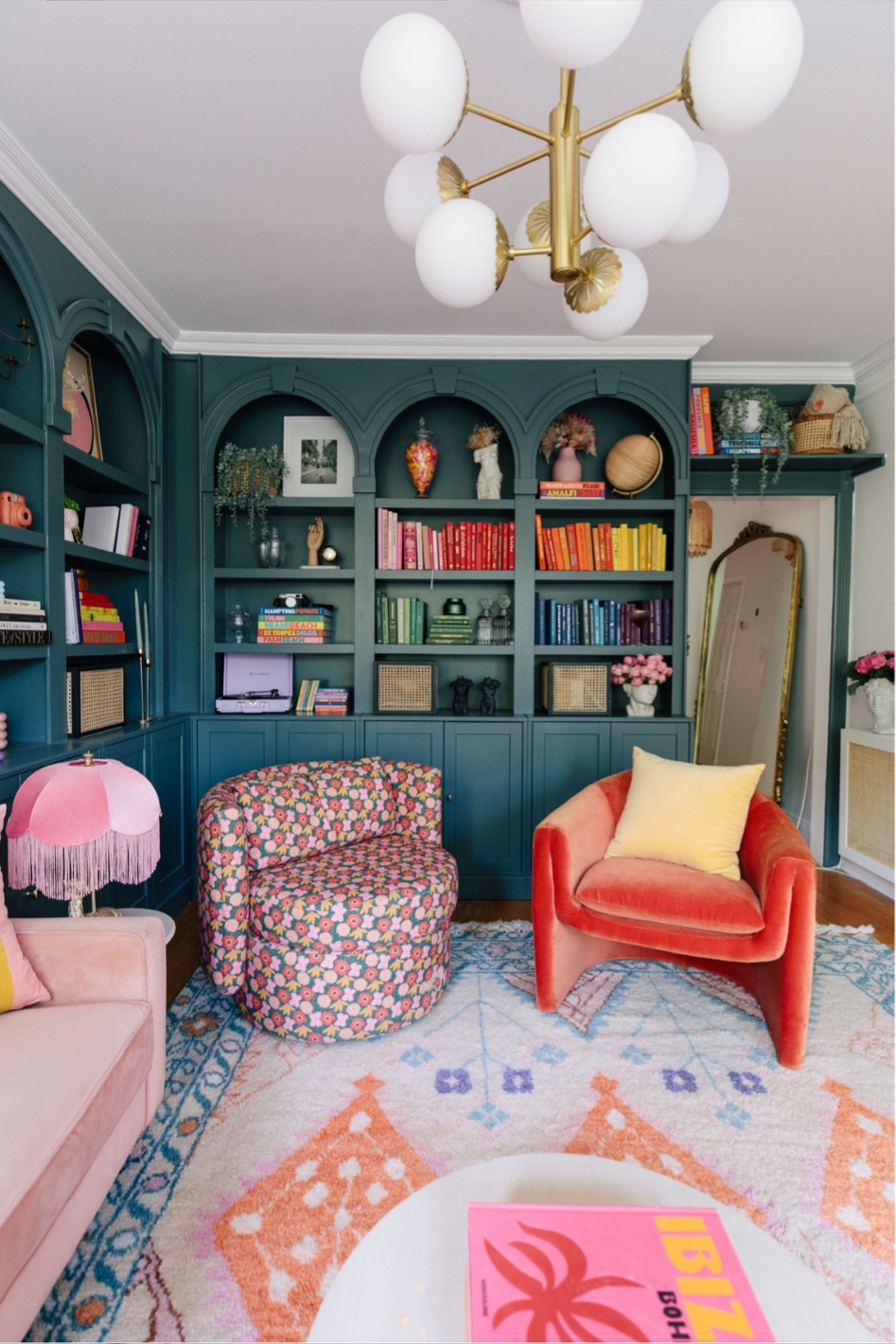 Reading book home library built in bookcase bookshelf display 

#LTKhome