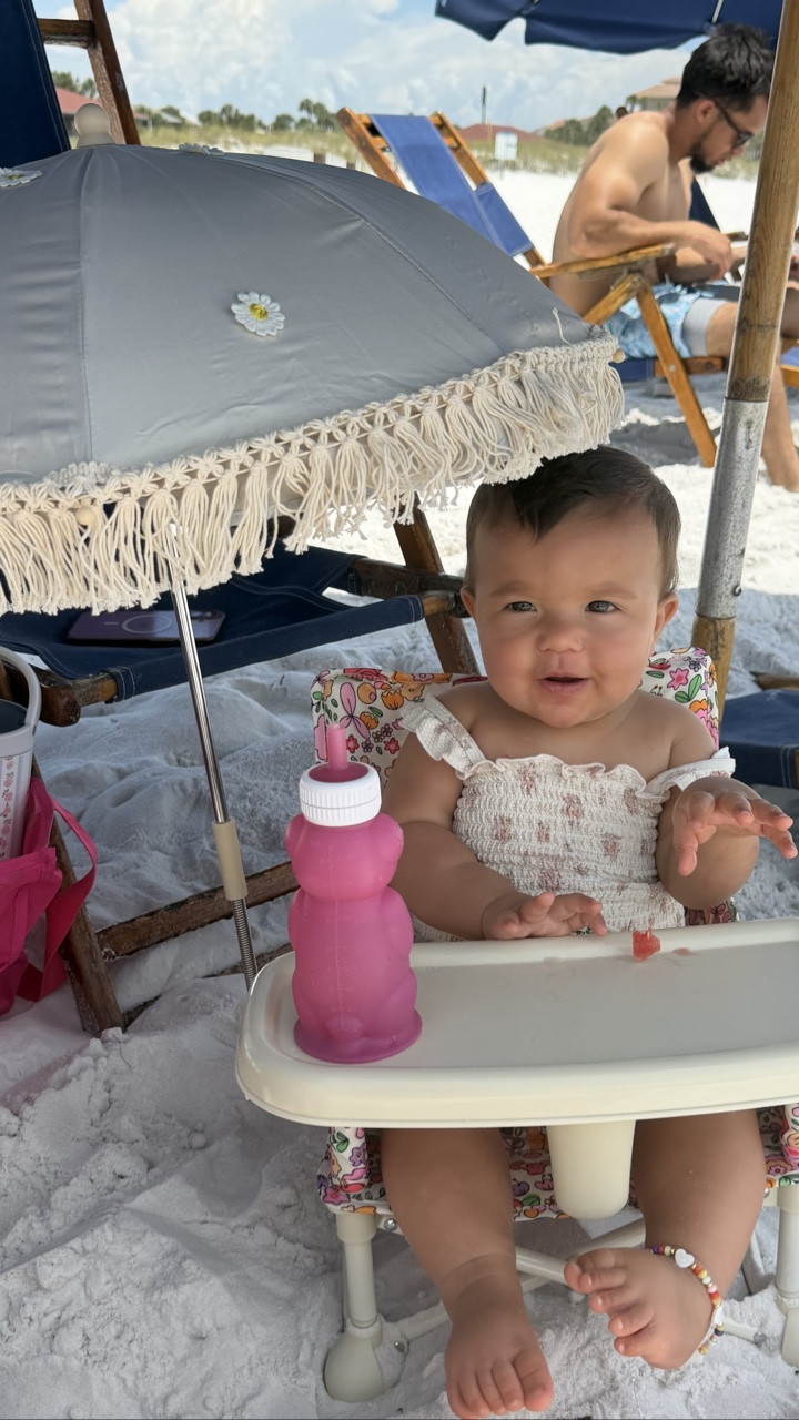 Our dream girl🥹 feels like just yesterday!!!❤️

#baby #relatable #newborn #8monthsold #momlife