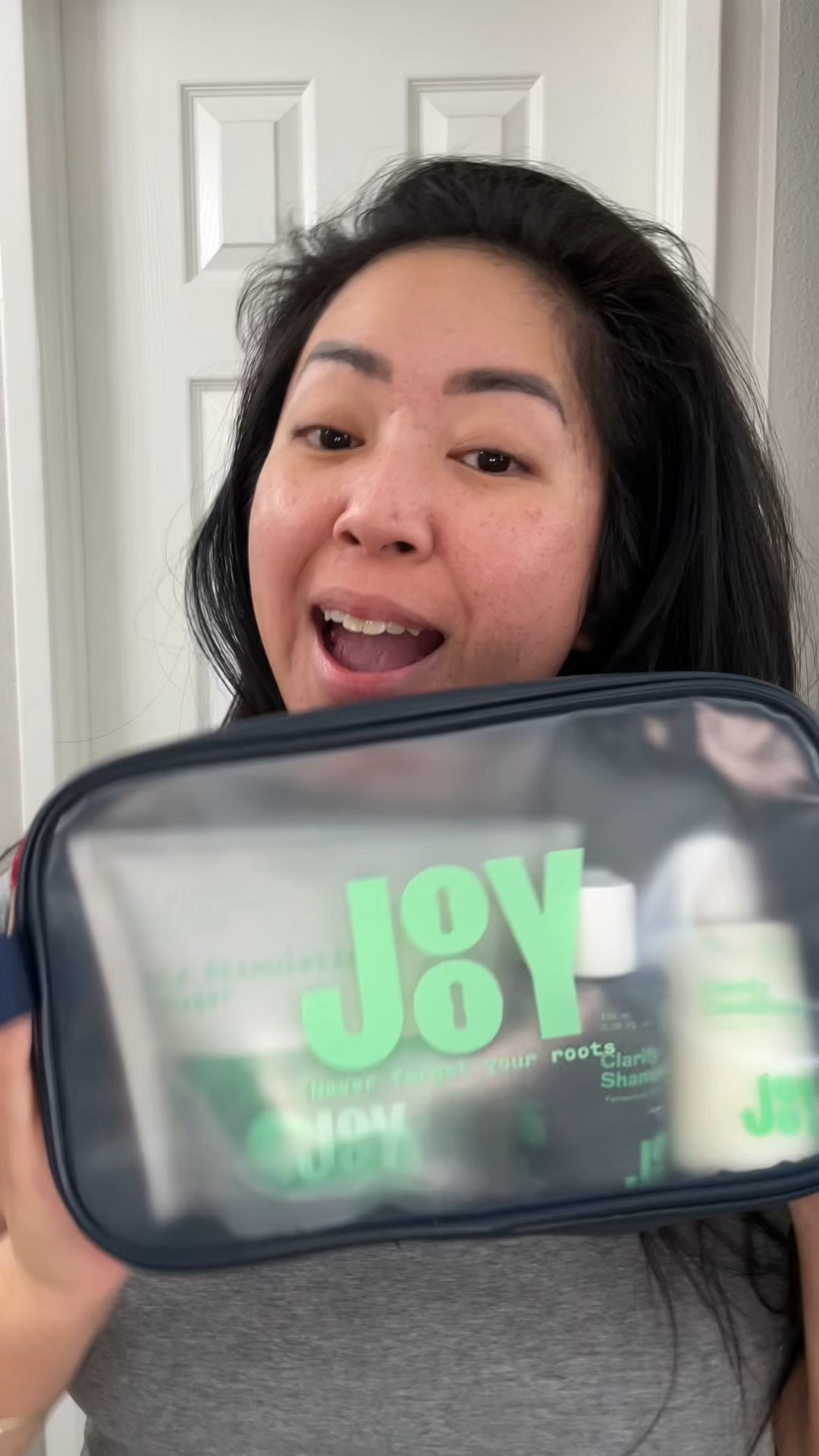 Thank you @officialmorejooy for sending me these:

💚 Clarify Shampoo and Conditioner - help remove buildup, strengthen strands, and restore balance to your scalp. Help lock in moisture, soothe scalp irritation, and fight frizz.

💚 Scalp Energizing Brush - designed to increase blood flow and circulation to the scalp, which can help to promote healthy hair growth and reduce hair loss.

#JooY #ClarifyShampoo #ClarifyConditioner #ScalpHealth 

#LTKBeauty