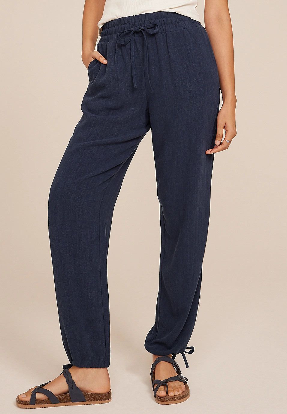 Linen Convertible Mid Rise Wide Leg Pant | Maurices