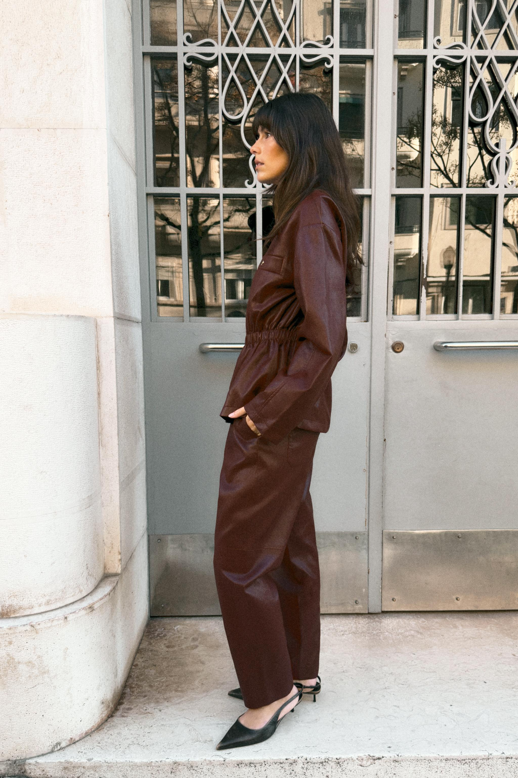 FAUX LEATHER ELASTIC WAIST PANTS | Zara US
