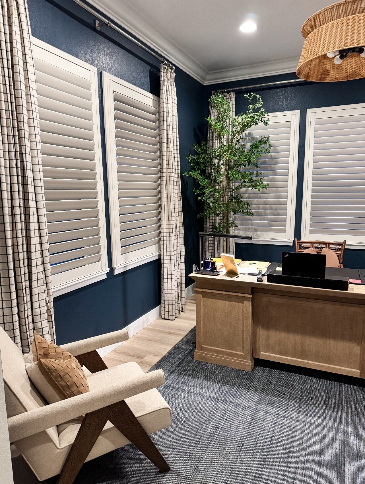 Dreamy home Office Design.

#LTKHome #LTKmorningroutine