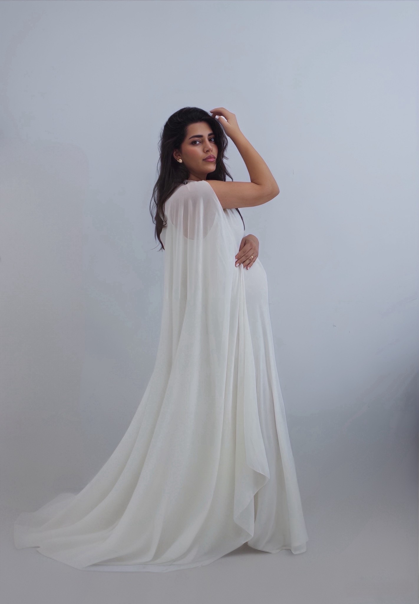 Bump friendly dress for photoshoot #MaternityPhotoshootDress

#LTKBump #LTKBaby #LTKFindsUnder50