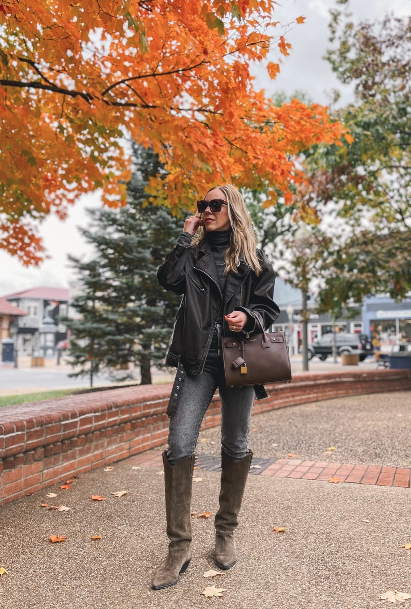 Fall outfit, over 40 fall outfits, cowboy boots, oversized brown leather jacket, @levi slim straight jeans (on sale now)

#LTKOver40 #LTKSeasonal #LTKSaleAlert