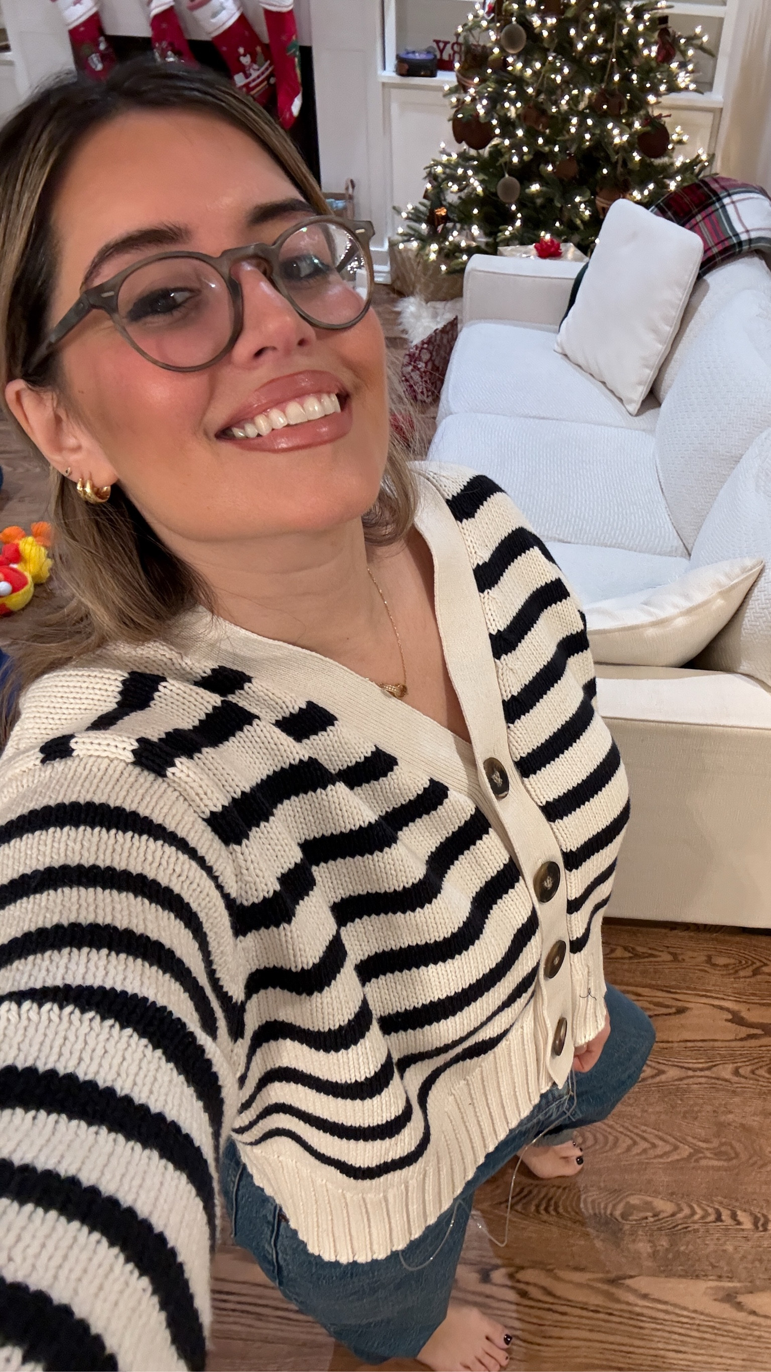 Christmas Eve comfy and easy to wear Abercrombie jeans, my favorite relaxed fit jeans currently. They make them in curvy fit too!

#LTKSeasonal #LTKHoliday #LTKGiftGuide