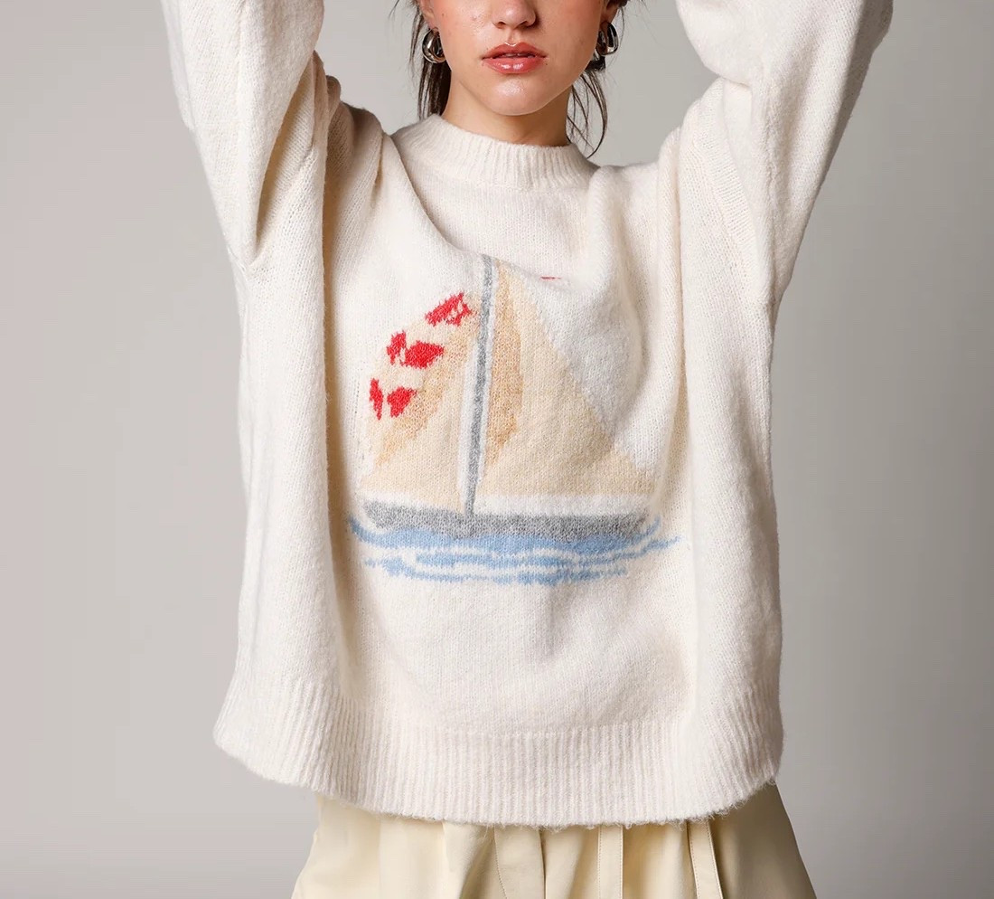 The Sailaway sweater that I have in pink is also available in cream now!! 