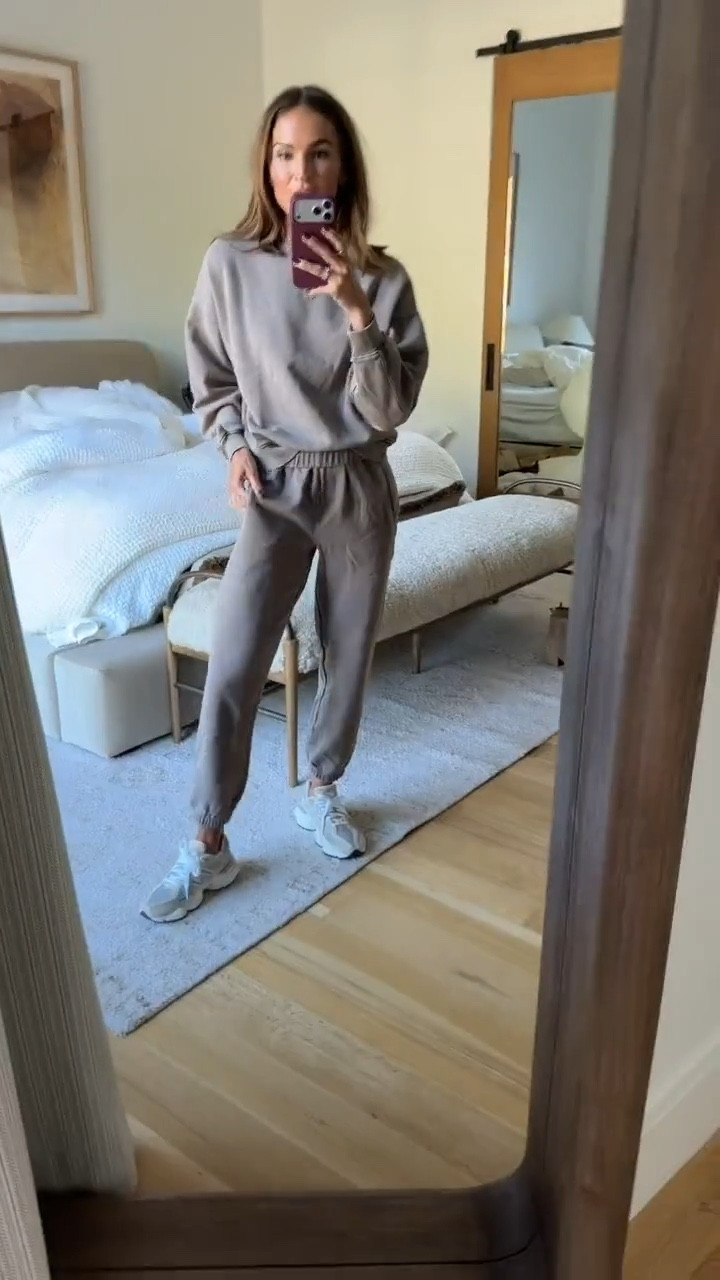 the softest sweat set is on sale today! 🤎 comes in SO many colors and makes for a great gift! 🎁  

#LTKSaleAlert