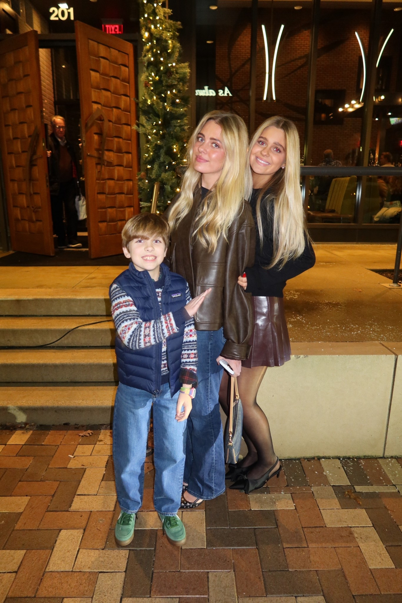 Top - small
Jacket - small
Jeans - 25
Shoes - 8 

#LTKHoliday #LTKootd