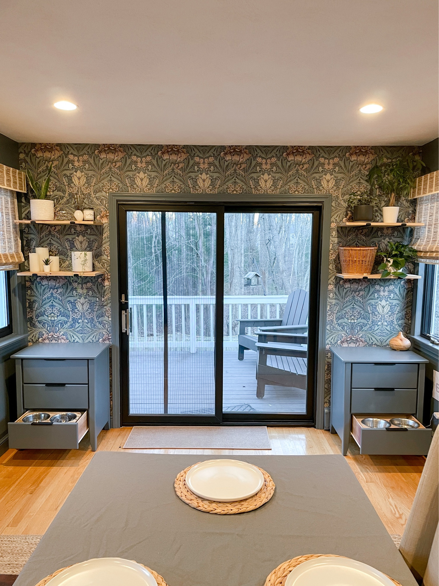 Nothing like a beautiful budget friendly dining room makeover! This room went from super boring to modern and moody with just a few simple changes:
Paint, peel and stick floral wallpaper, floating shelves, and a fun pet friendly furniture flip!
#diningroom #moodyvibes

#LTKFind #LTKhome