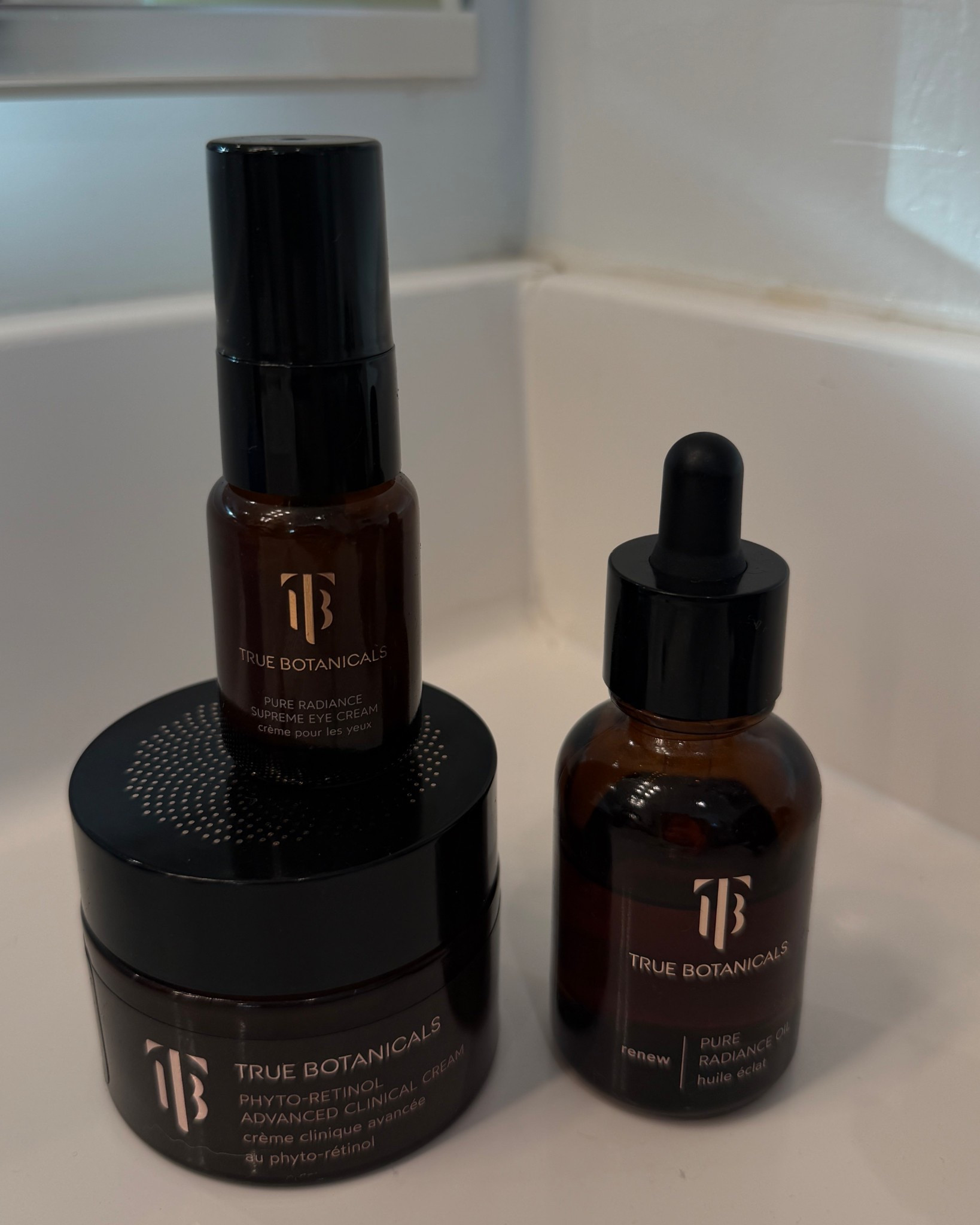 Could not be more obsessed with these products- have truly changed my skin and are breastfeeding safe 👏🏼

#LTKmorningroutine #LTKselfcare #LTKBeauty