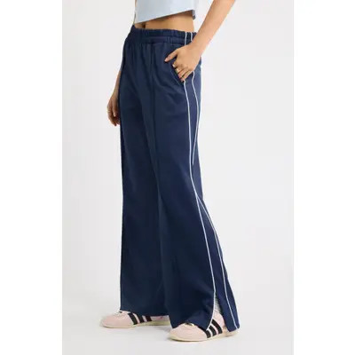 BP. High Waist Fleece Track Pants in Ivory at Nordstrom, Size X-Small | Nordstrom