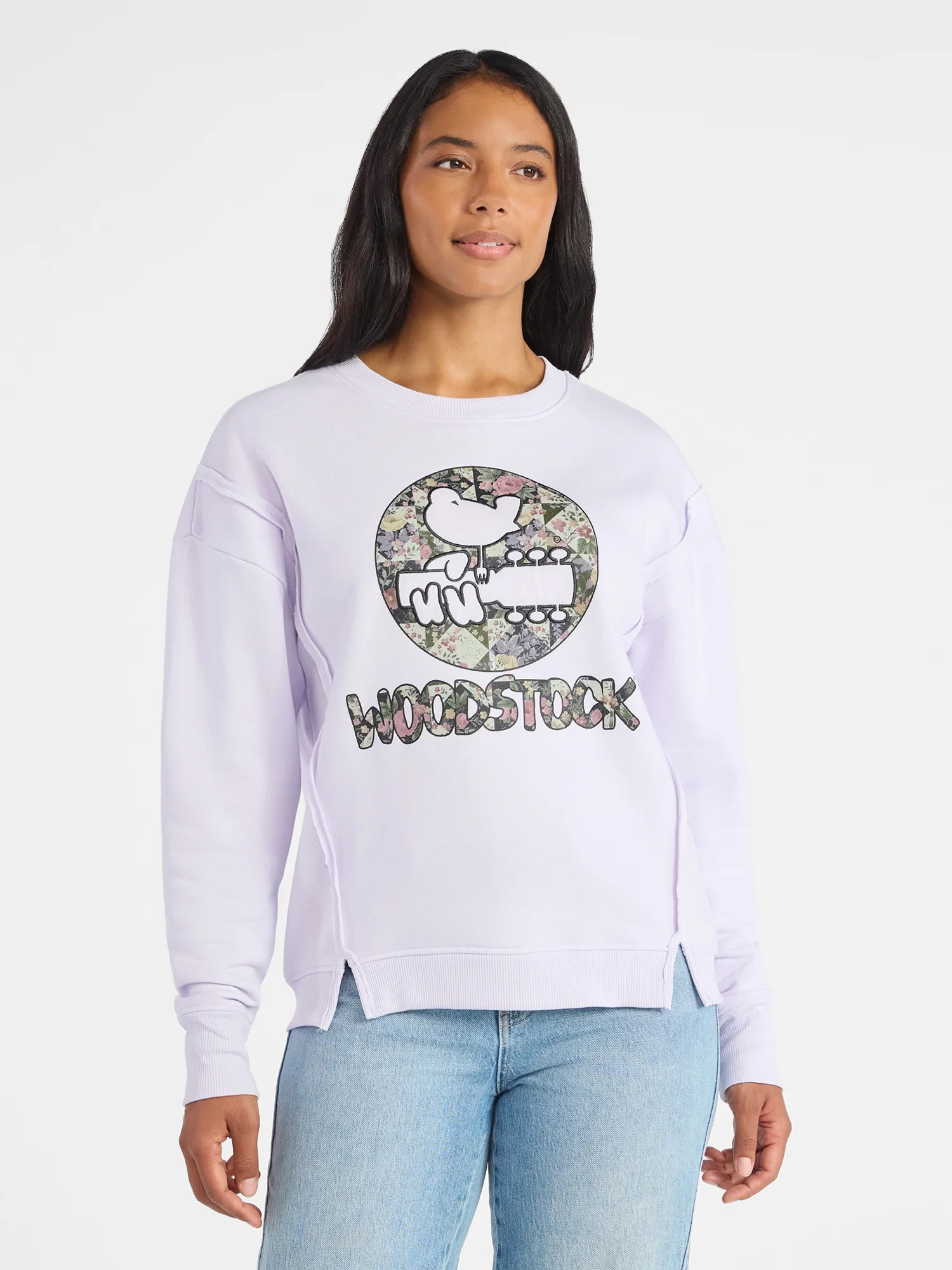 Time and Tru Women's Woodstock Quilted Graphic Sweatshirt with Long Sleeves, Sizes XS-XXXL | Walmart (US)