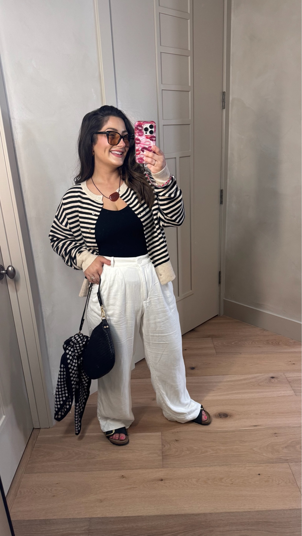 Striped cardigan size small
Tank size small
Linen pants size 27 extra short (I prefer the curve love fit!) 

5’0” 140lbs 

#LTKootd #LTKPetite #LTKTravel