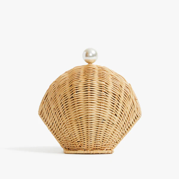 The Shell | Pamela Munson