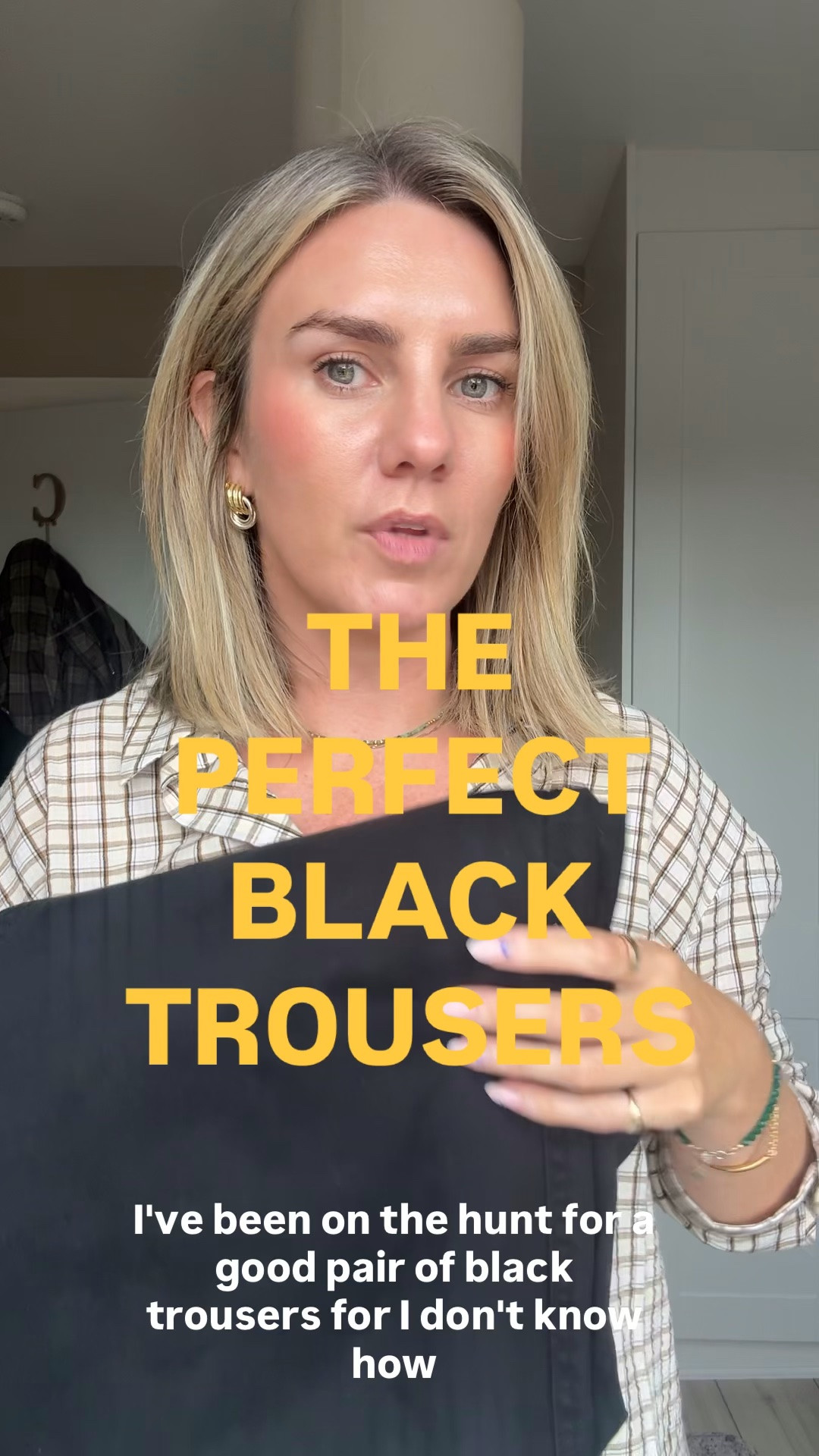 The perfect black trouser for transitional dressing 


Black trouser
Transitional dressing 
Trouser

#LTKeurope #LTKstyletip #LTKautumn