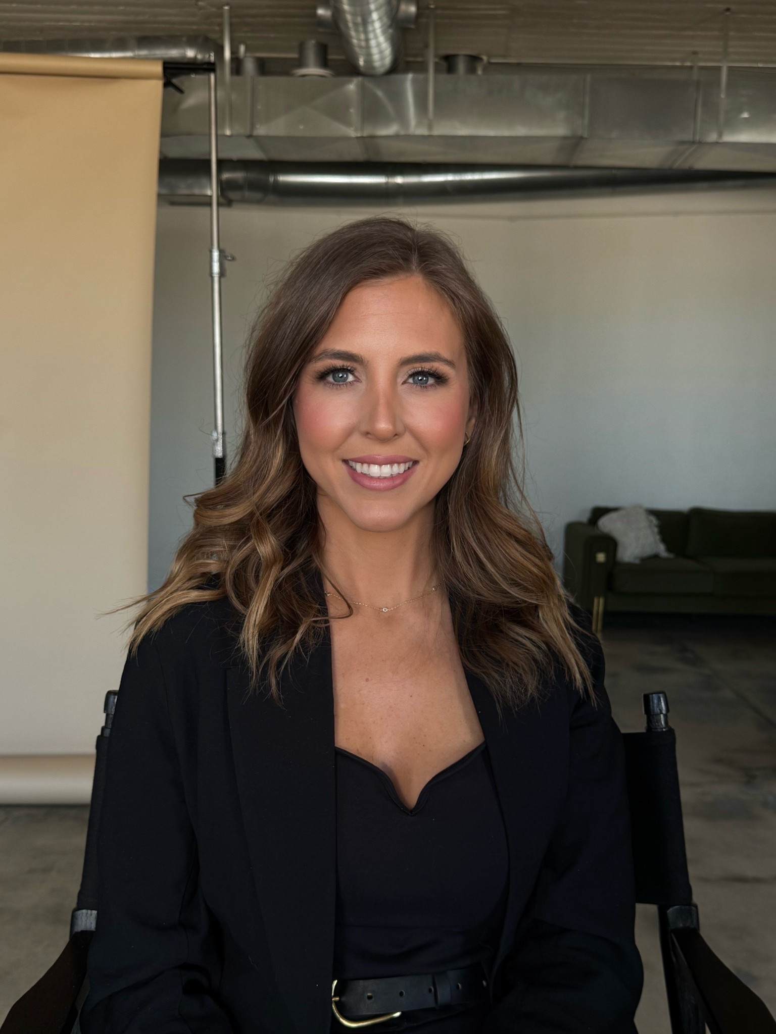 Headshot branding photos 

#LTKselfcare #LTKgrwm #LTKBeauty