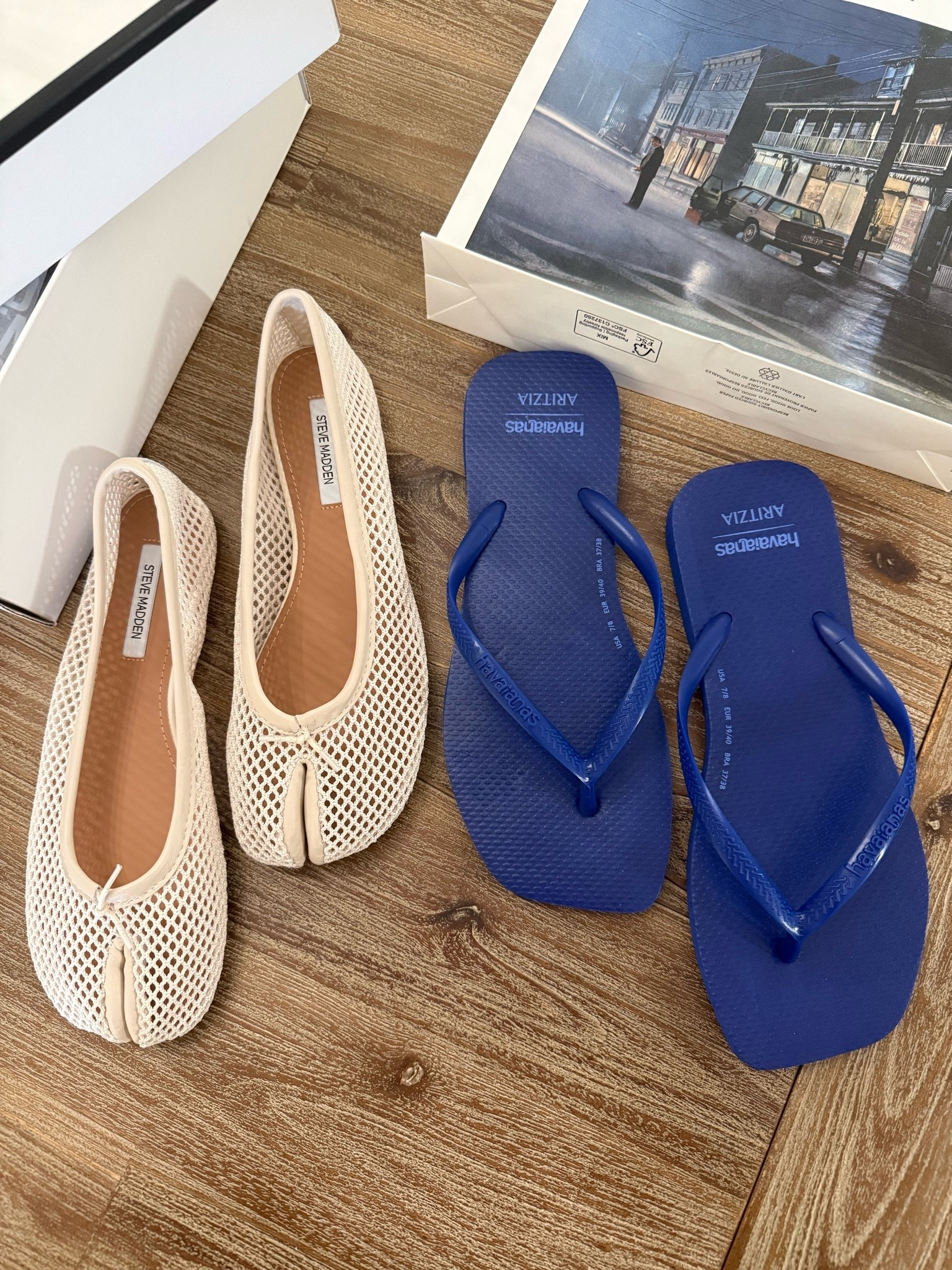 Flats: size up
Flip flops: true to size