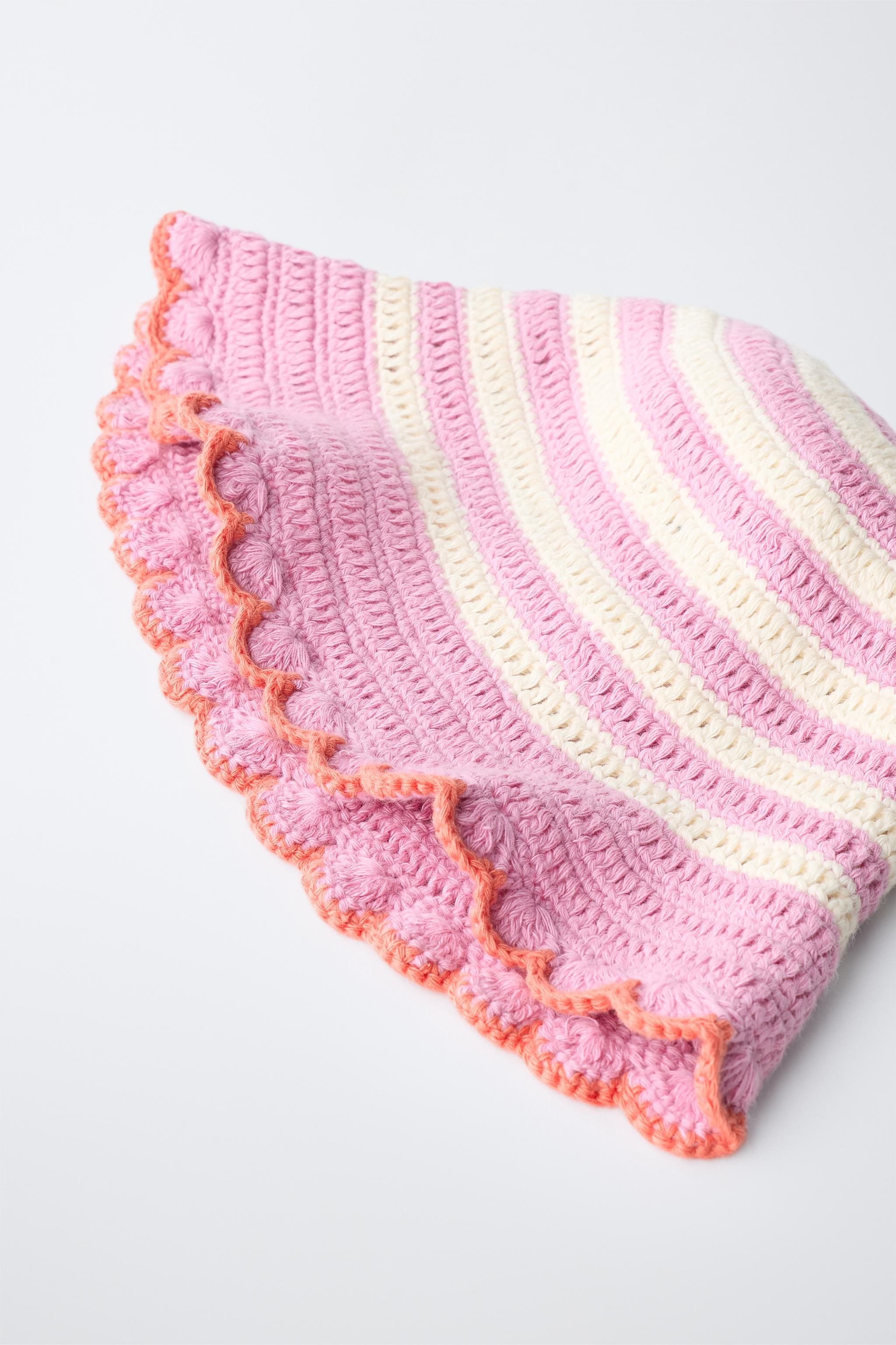 STRIPED CROCHET KNIT BEANIE | Zara UK
