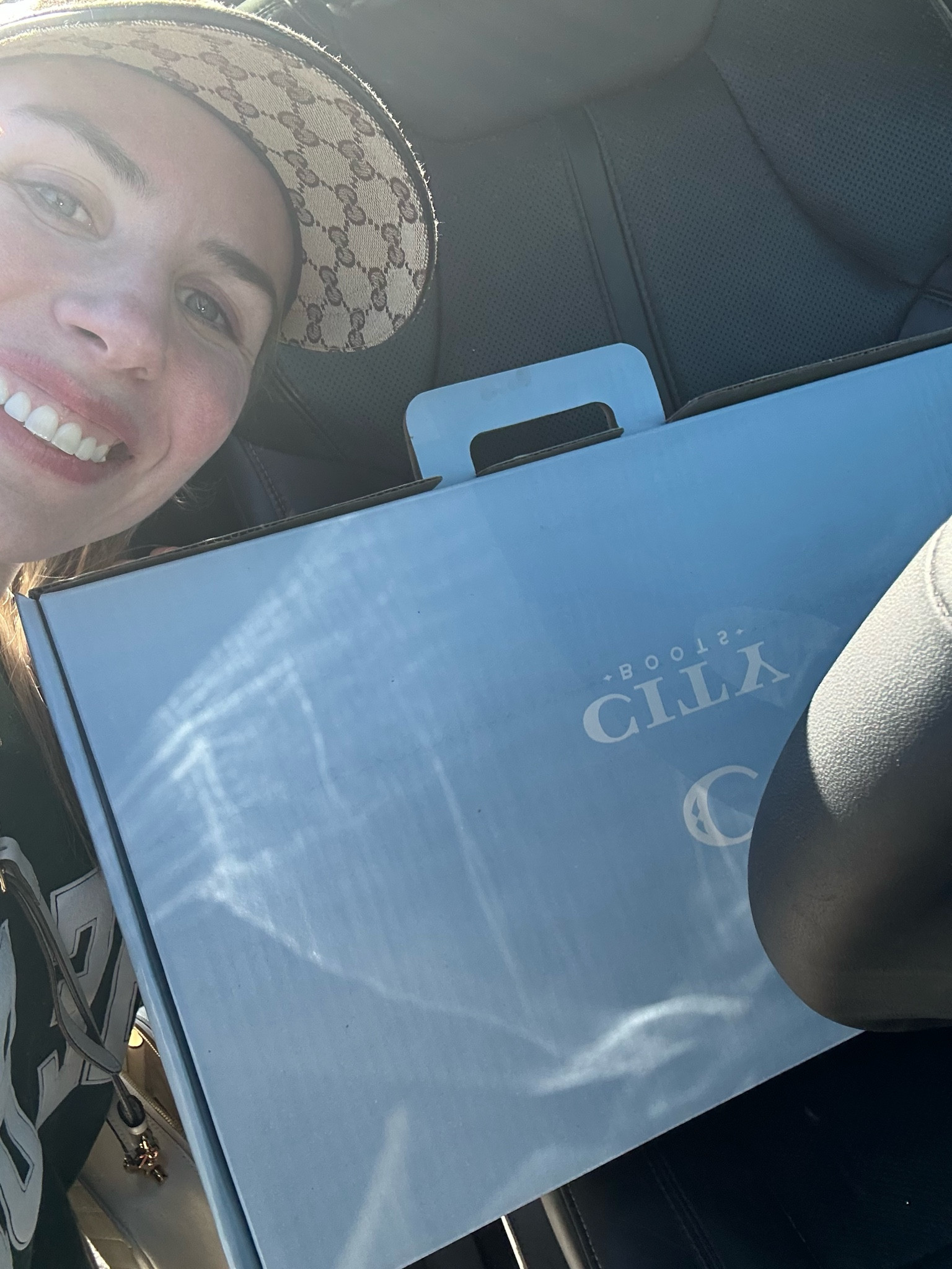 Call me a #CityBoots Girly! Can you guy which boot I chose? 

#LTKstyletip #LTKSeasonal #LTKshoecrush