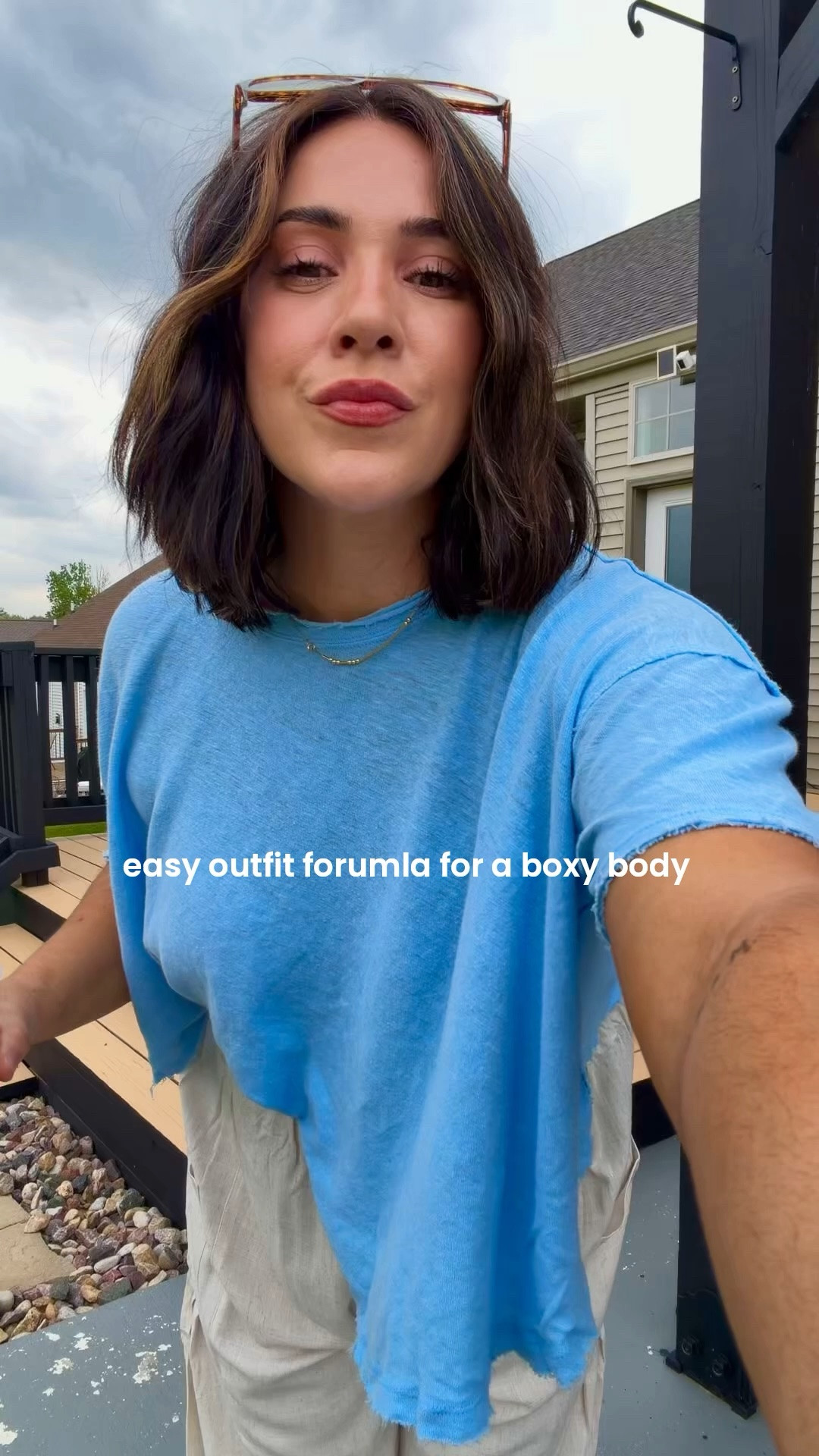 This is my fave top right now- it’s the perfect boxy flowy top that’s slightly longer in back (my size M), pants size M they run big! I

#LTKootd #LTKmomlife #LTKMidsize