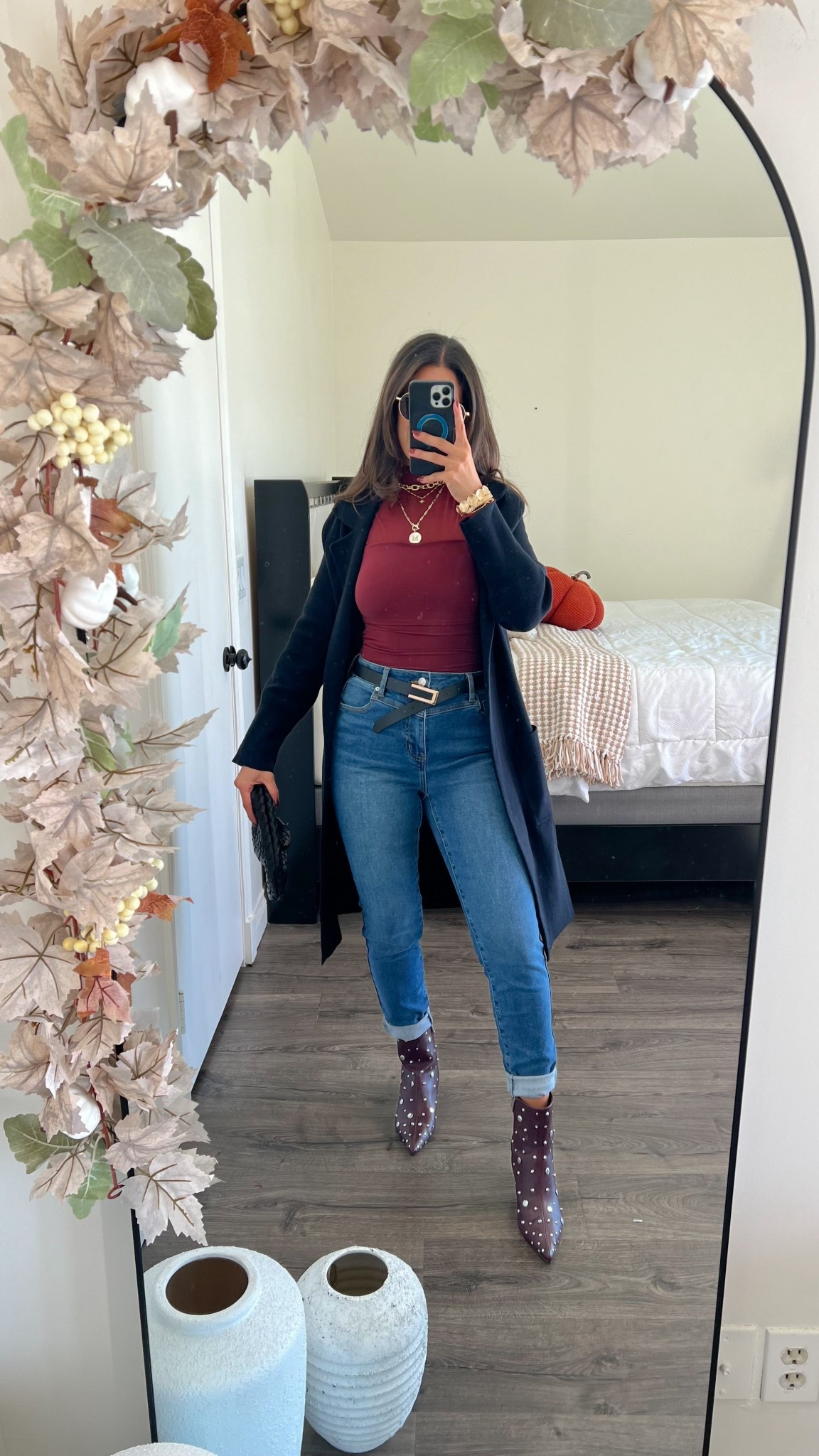 Casual chic Thanksgiving outfit ideas 

#LTKootd #LTKFindsUnder50 #LTKSeasonal