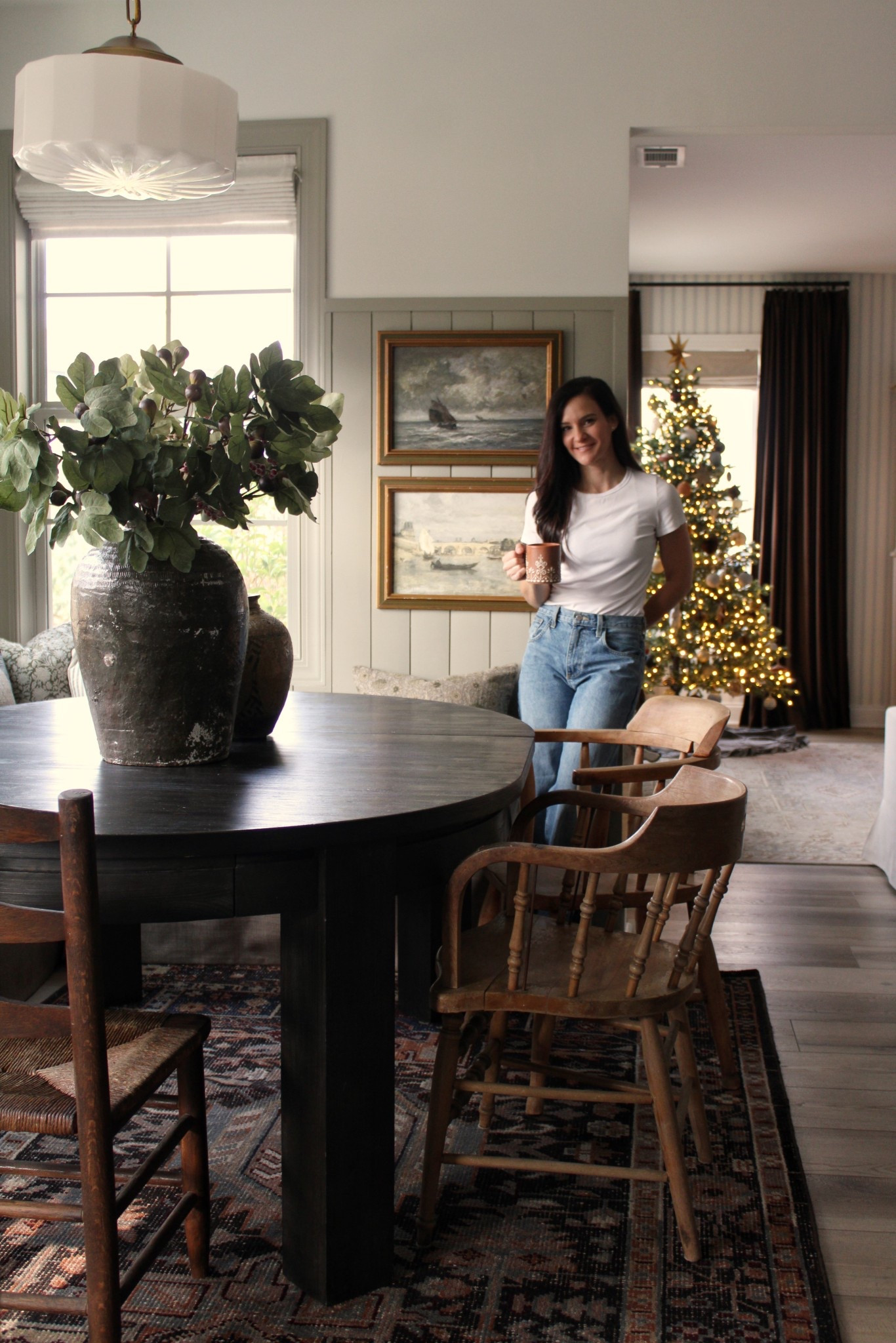 Kitchen nook, moody rug, natural fiber rug, kitchen ideas 