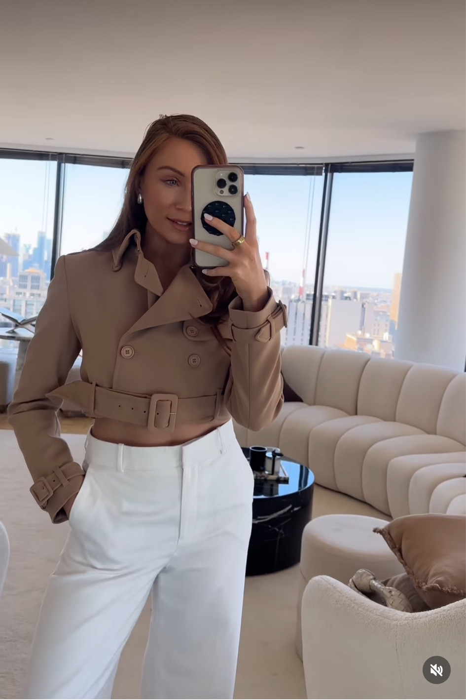 My new cropped trench 👌🏼

#LTKstyletip #LTKSeasonal