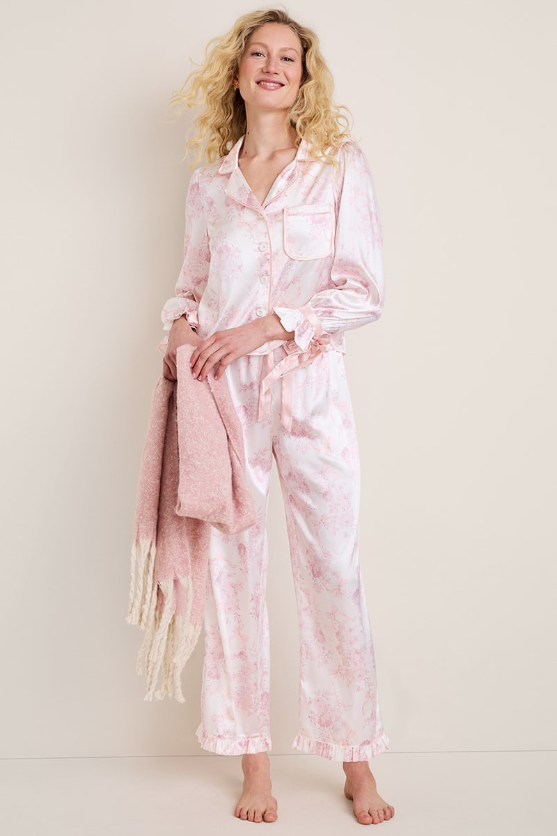Connie Floral Satin Pajama Set | Francesca's