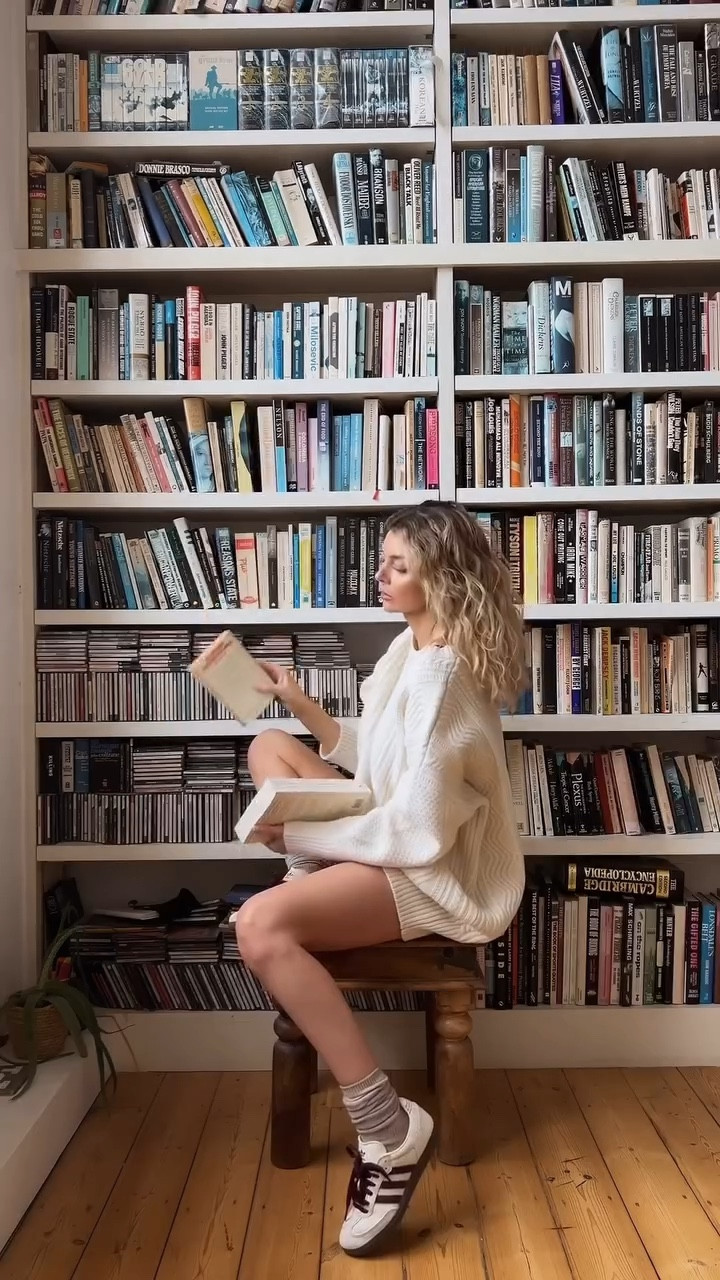 Slow autumnal mornings 🍂 

Jumper dress, knit jumper, knit jumper dress, cream jumper, oversized cream jumper, knitted cream jumper, adidas, mnk atelier, adidas trainers, burgundy trainers, maroon, adidas samba, beige socks, cosy socks, large silver ring, spoon ring, silver signet ring


#autumnfashion #interior #interiordesign #midcenturymodern #midcentury #livingroominspo #modernism #scandihome #danishhome #minimalism #romanticminimalism #morninglight #anotherchoppa #oshdesign #1stdibs #design #eames #bauhaus #contemporarydesign #furniture #mariobellini #charlotteperriand #axelvervoordt

#LTKwinter #LTKautumn #LTKhome