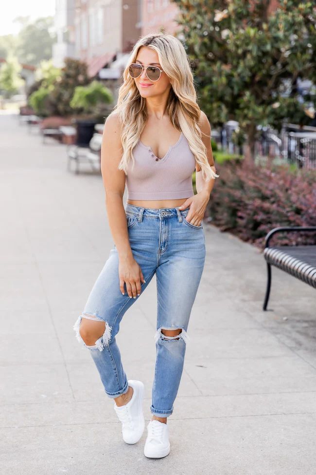 Lesley High Waisted Mom Jeans DOORBUSTER | Pink Lily