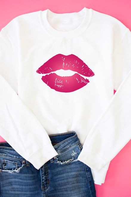 Kiss Me Lips White Graphic Sweatshirt | The Pink Lily Boutique