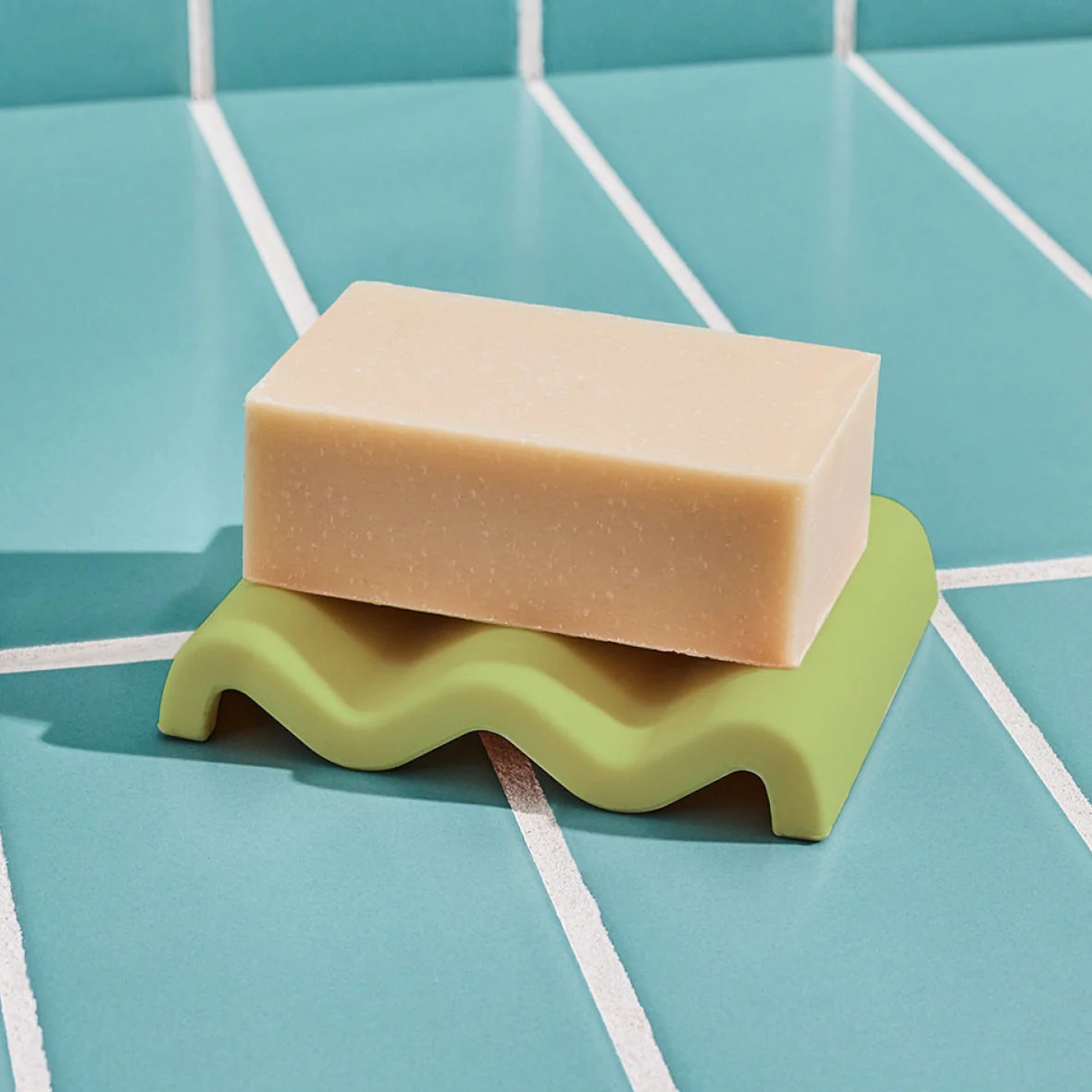 Light Green Wavy Dish | Jukebox