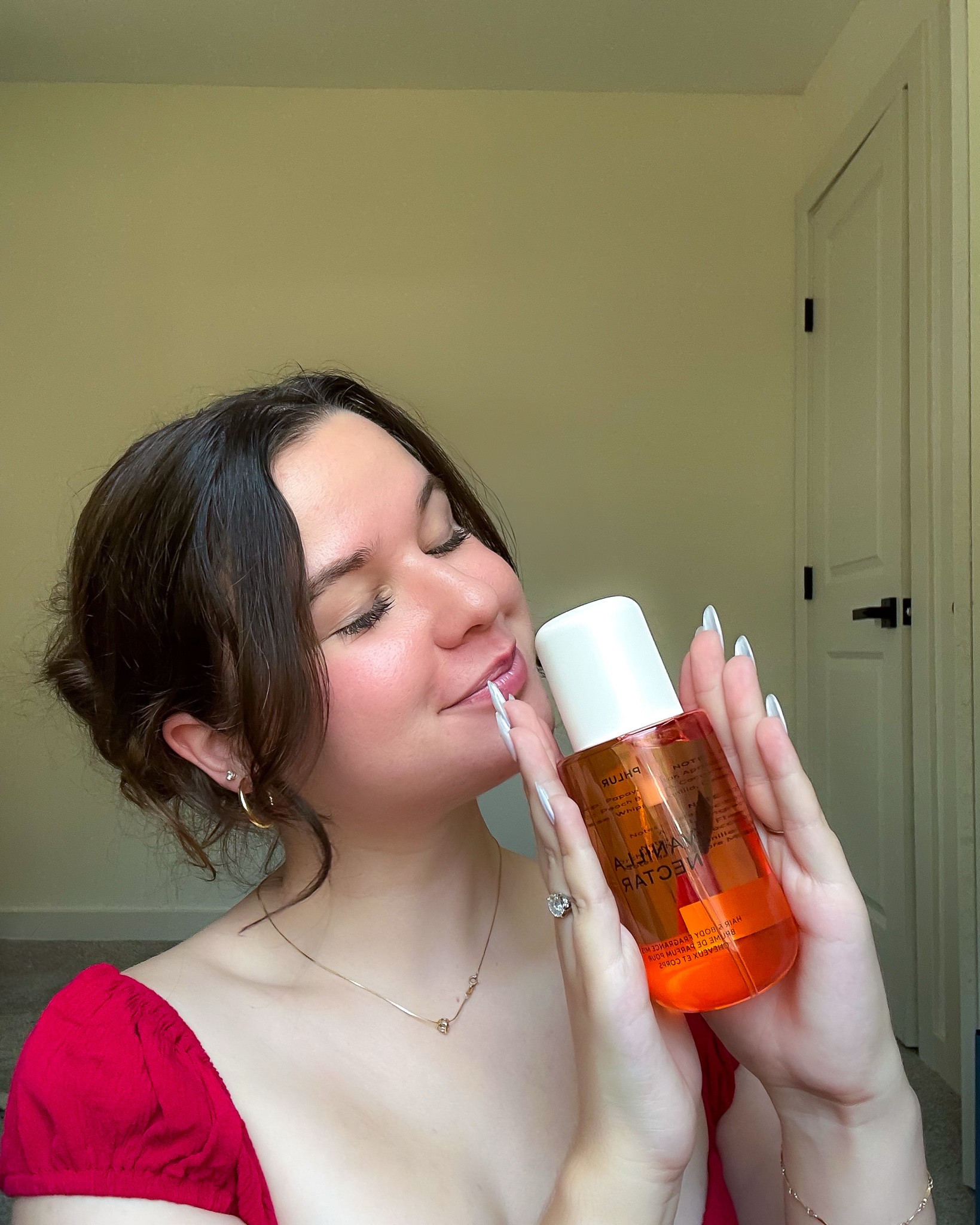 The juiciest fragrance from Phlur 🍊🍊

#LTKSeasonal #LTKSummerEdit #LTKBeauty