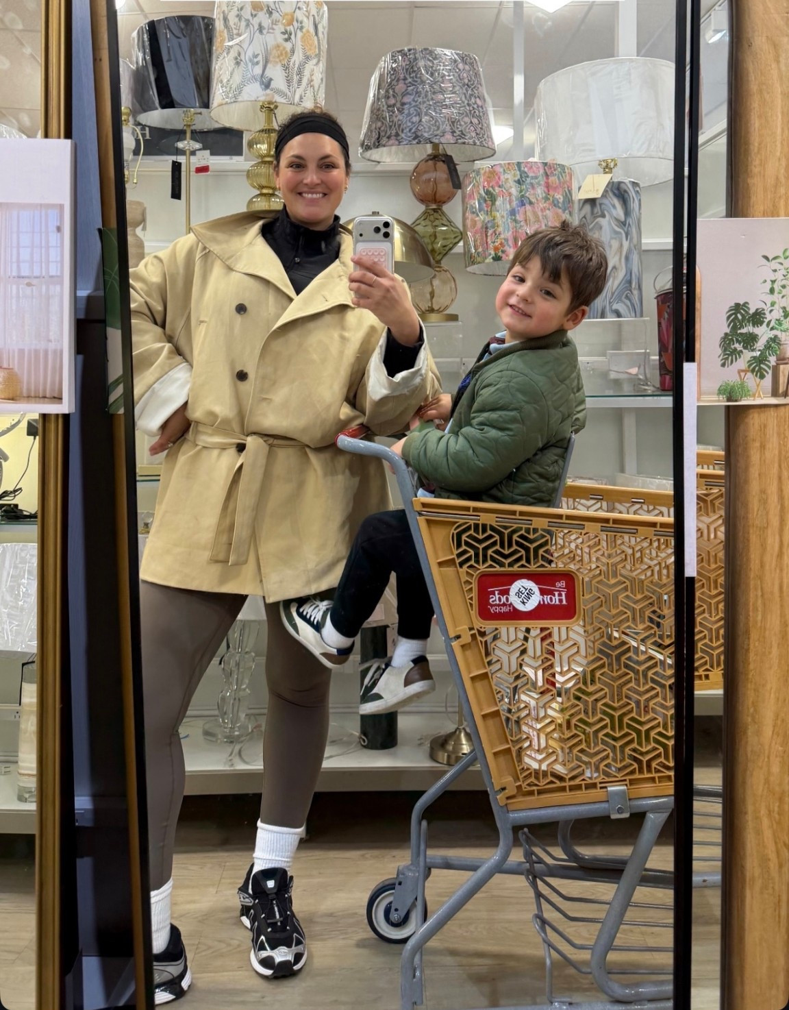 errand ootd 

#LTKmomlife #LTKMidsize #LTKdayinmylife