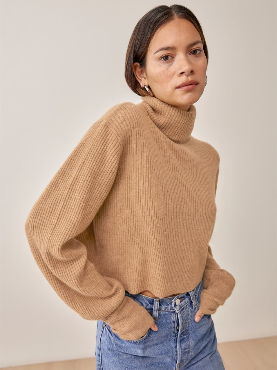 Luisa Cropped Cashmere Sweater | Reformation (Global)