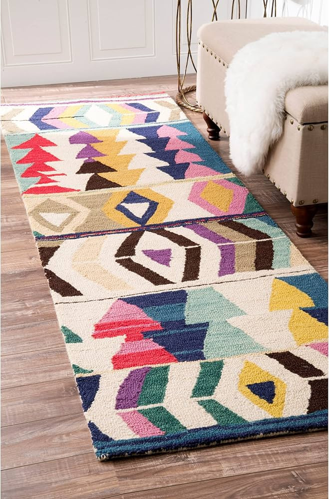 nuLOOM Ofelia Bohemian Wool Runner Rug, 2' 6" x 8', Multi | Amazon (US)