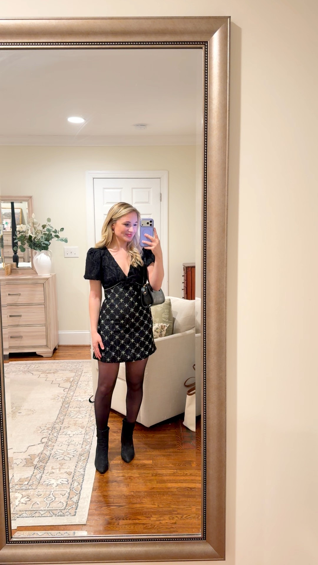 Saw this dress at Dillards a few weeks ago and I just had to have it! 😍

Wearing an xs! 

#LTKSeasonal #LTKBeauty #LTKootd